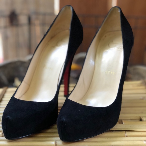 Christian Louboutin Shoes - Christian louboutin Black Bianca suede pump size37